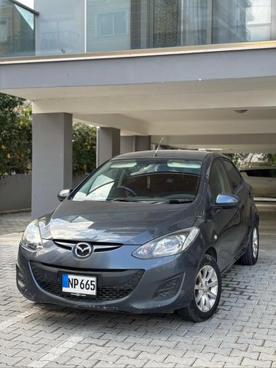 Mazda Demio — 2