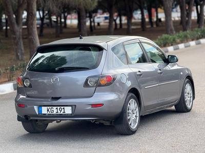 Mazda Axela — 3