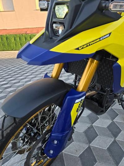 Suzuki V-Strom 800 DE — 2