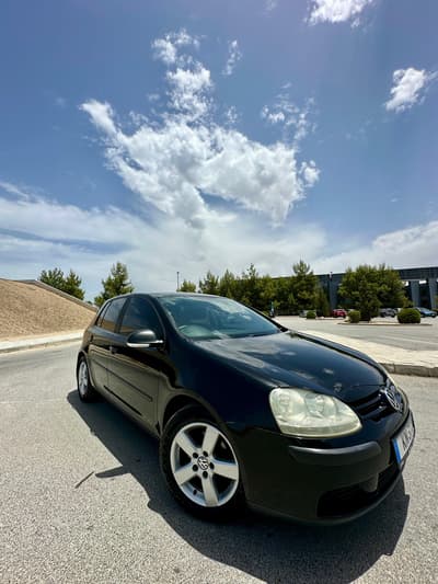 Volkswagen Golf — 1