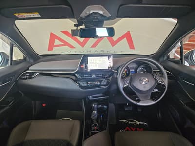 Toyota C-HR — 8