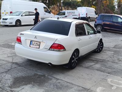 Mitsubishi Lancer — 5