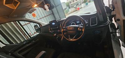 Ford Transit Custom — 4