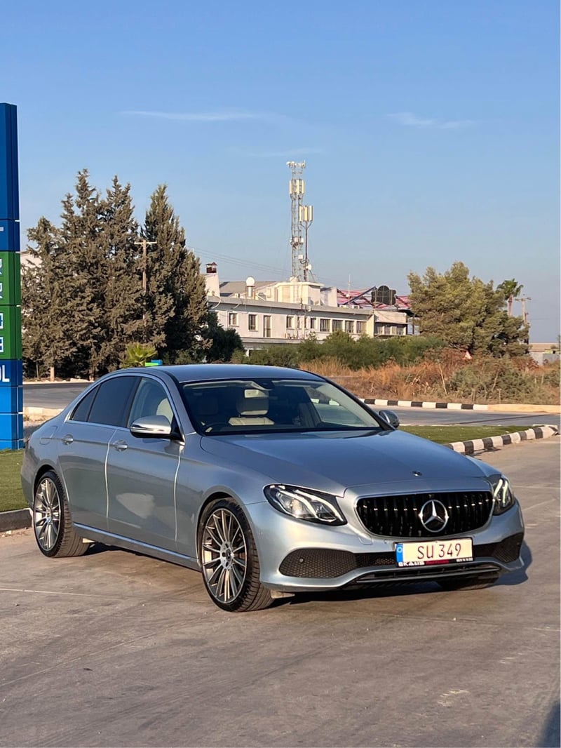 Mercedes-Benz E 220d — 2