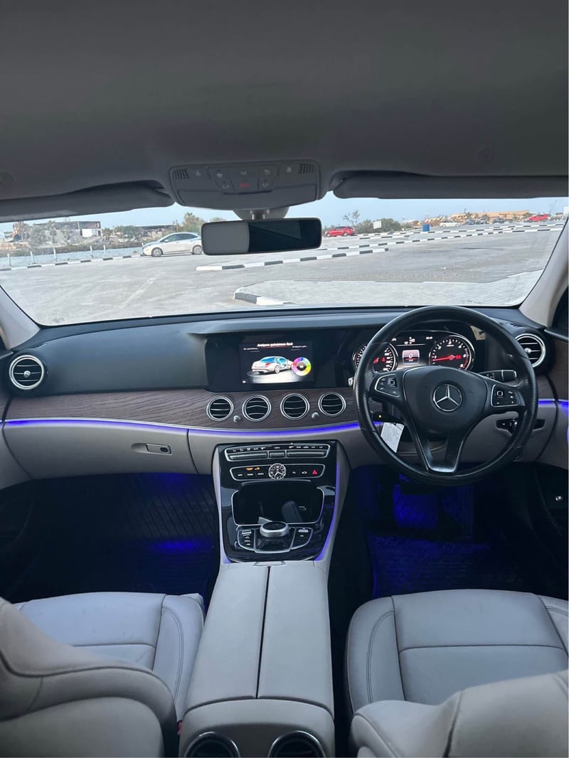Mercedes-Benz E 220d — 9