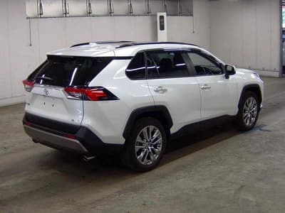 Toyota Rav4 — 3