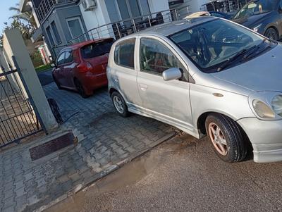 Toyota Vitz — 2