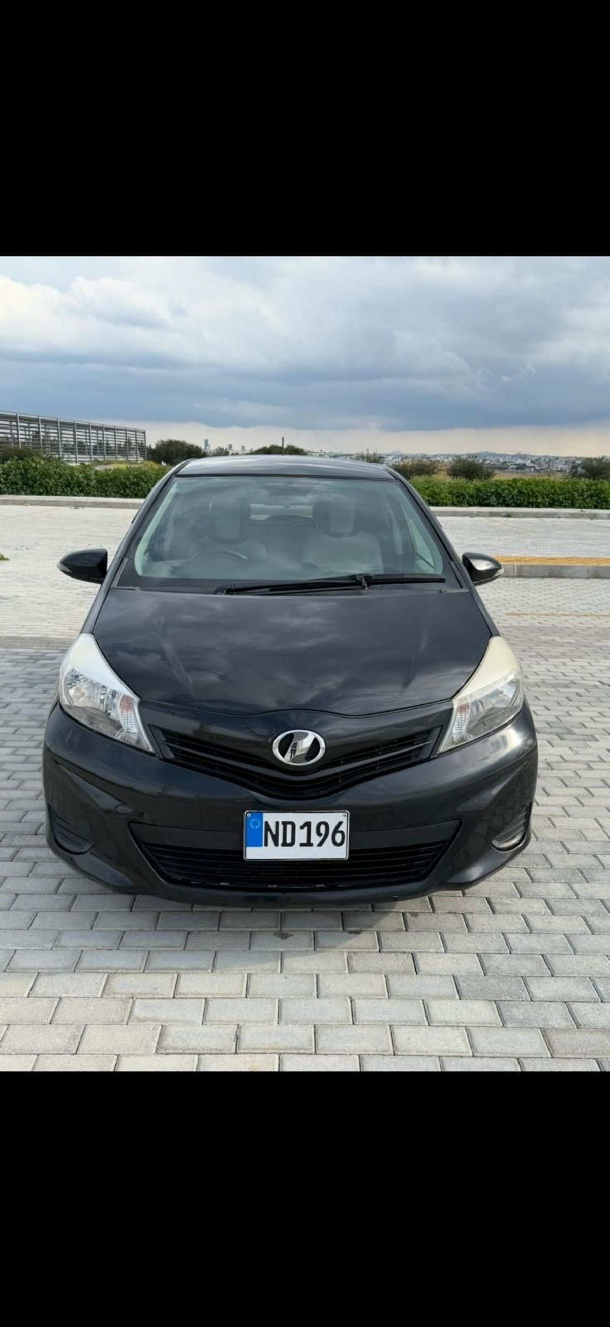 2011 Toyota Vitz