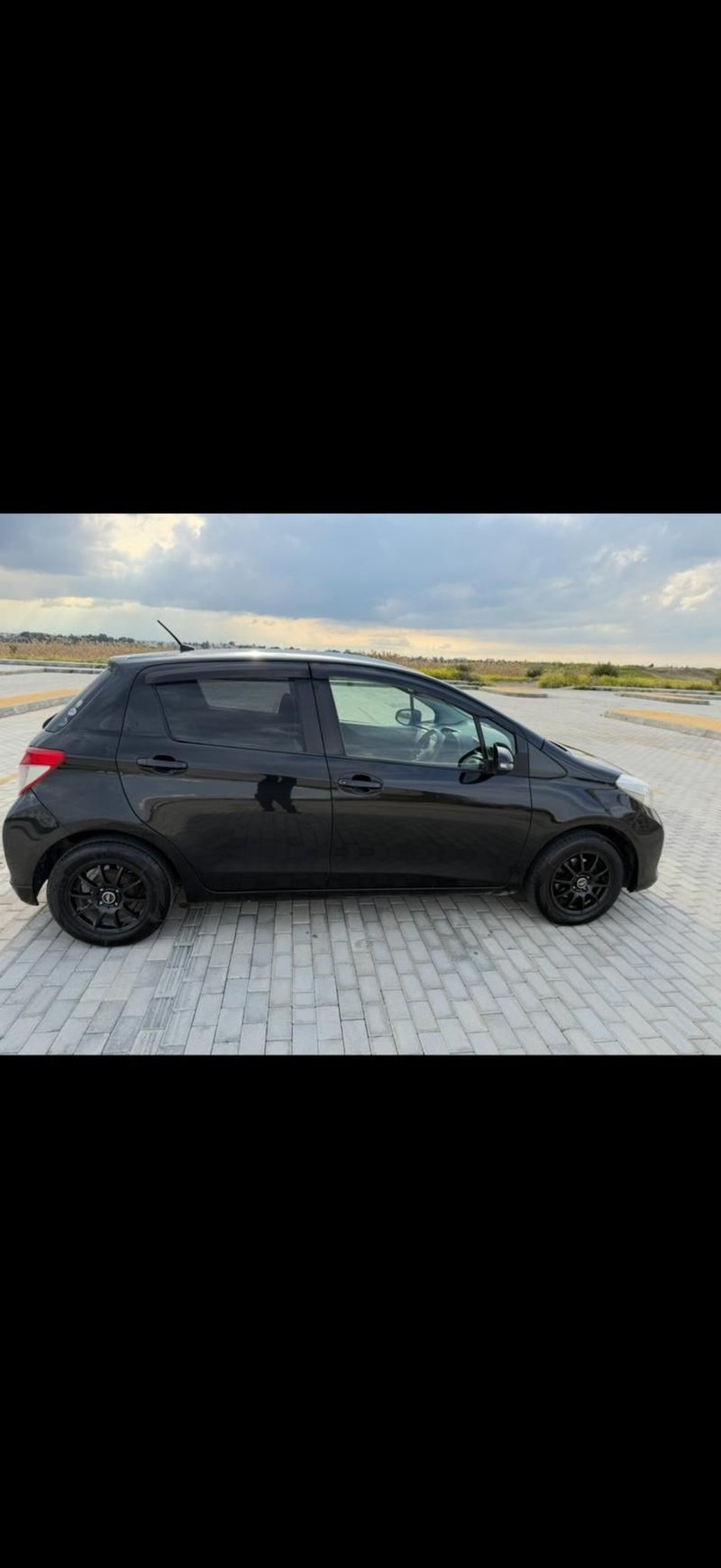 Toyota Vitz — 2