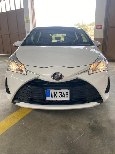 Toyota Vitz — 4