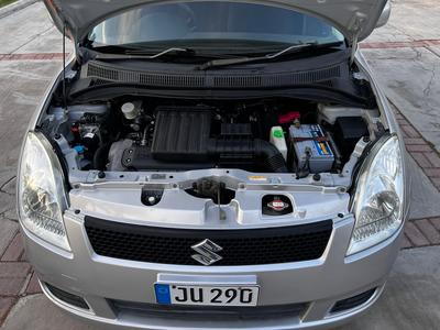 Suzuki Swift — 9