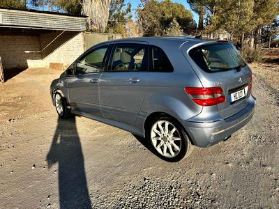 Mercedes-Benz B 150 — 2