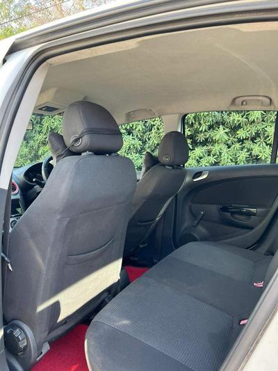 Opel Corsa — 4