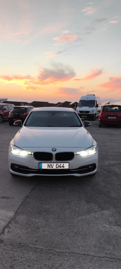 BMW 318i — 1