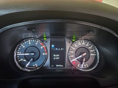 Toyota Hilux Z — 6