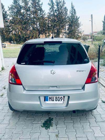 Suzuki Swift — 4
