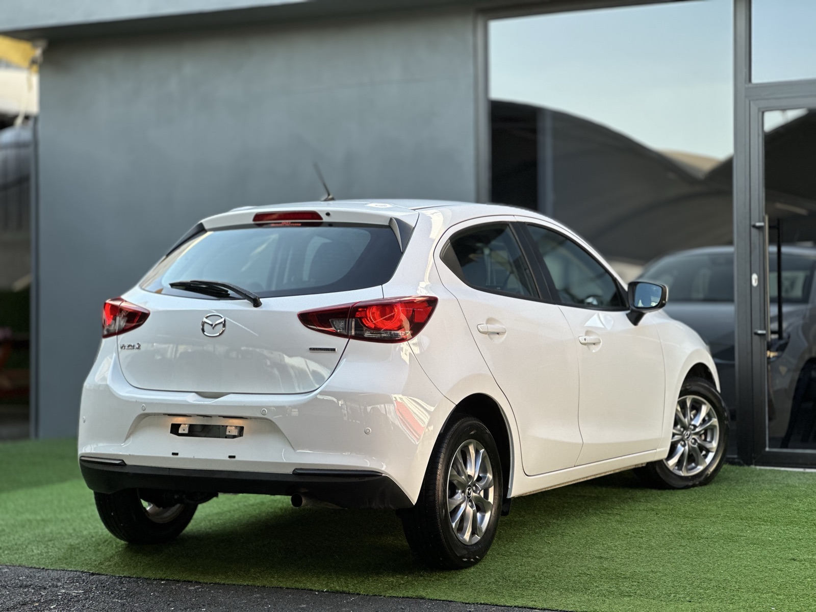 Mazda 2 2022 Satılık İkinci El - Thumbnail 3