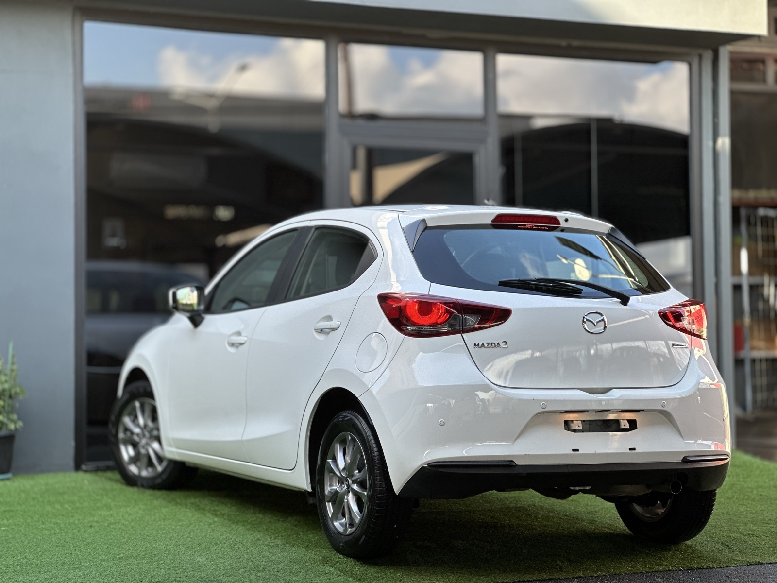 Mazda 2 2022 Satılık İkinci El - Thumbnail 4