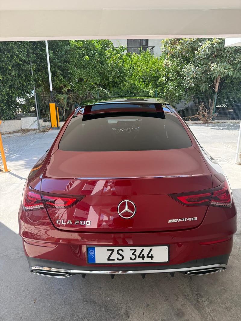Mercedes-Benz CLA 200 — 3