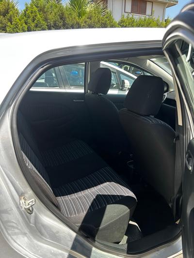 Mazda Demio — 4