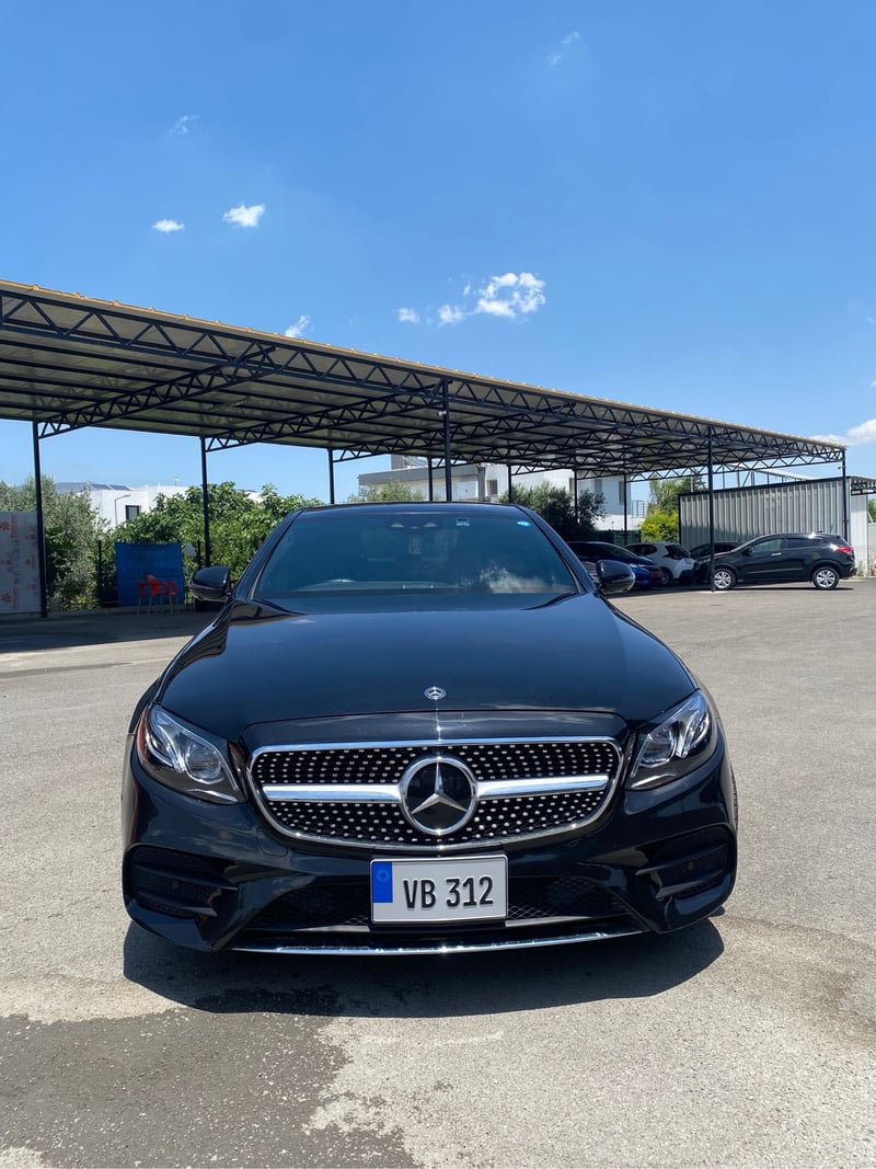 Mercedes-Benz E 220 — 2