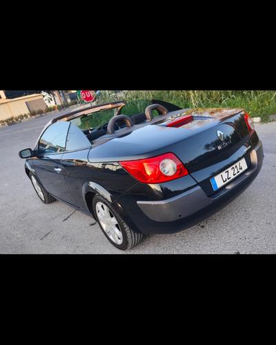 Renault Megane — 4