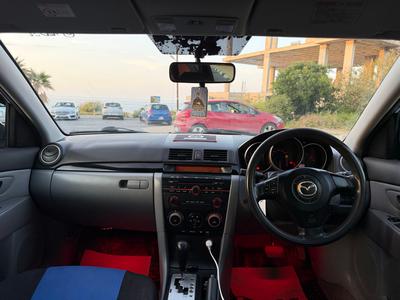 Mazda Axela — 7