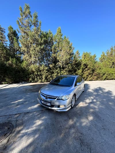 Honda Civic — 1