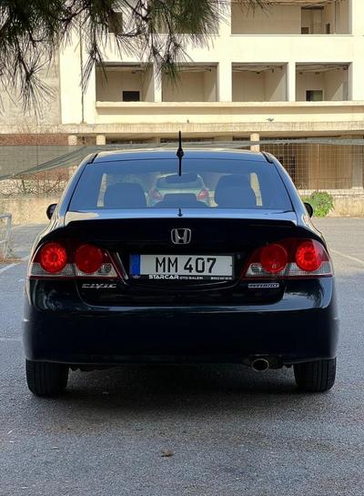 Honda Civic — 2