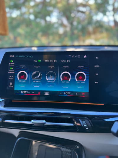 BMW X1 — 7