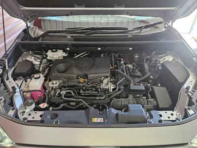 Toyota RAV4 — 5