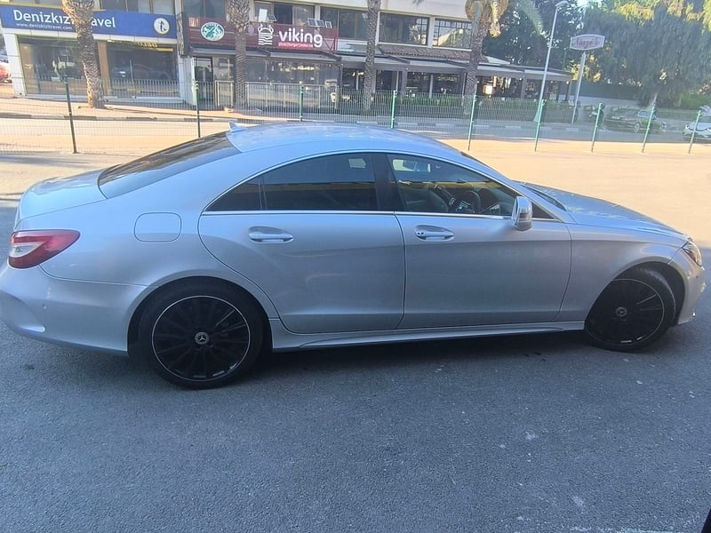 Mercedes-Benz CLS 200d — 3