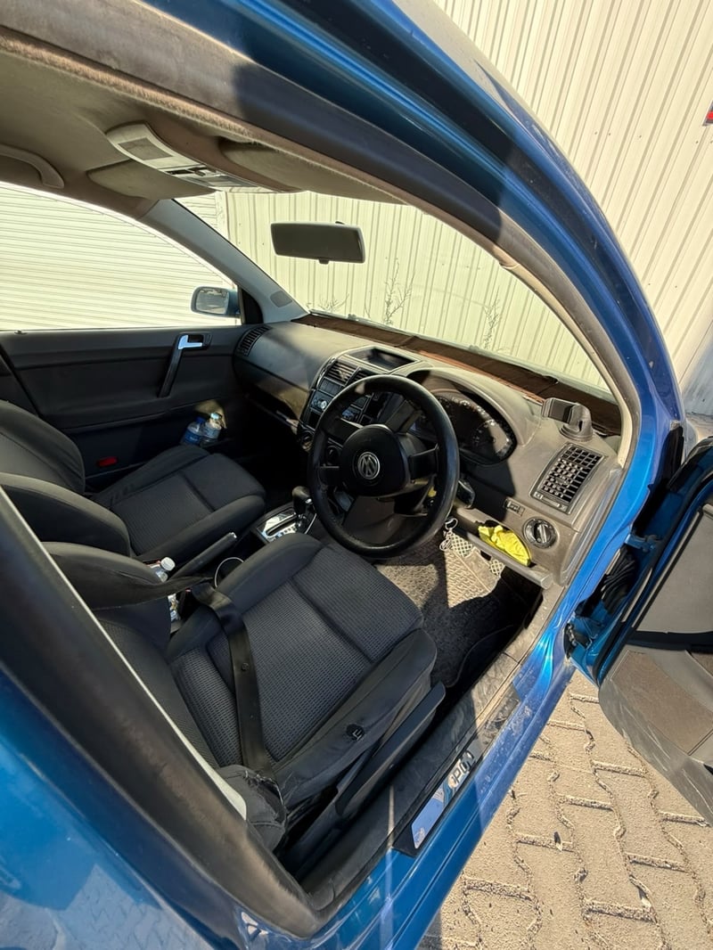Volkswagen Polo — 7