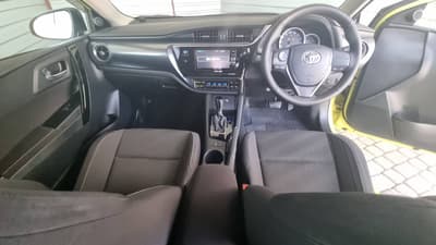Toyota Auris — 9