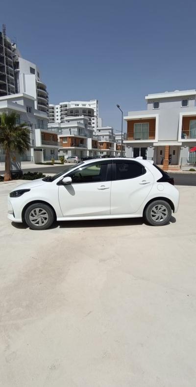 Toyota Yaris — 2