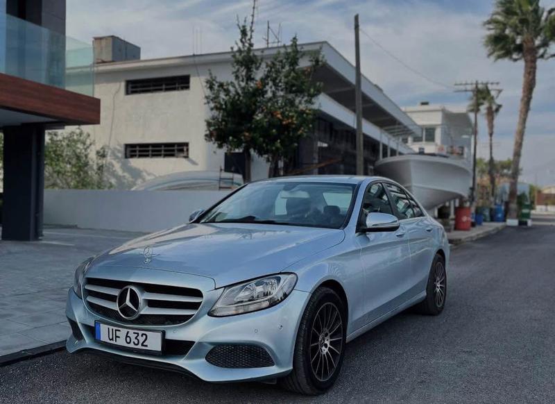 Mercedes-Benz C 200d — 1/5