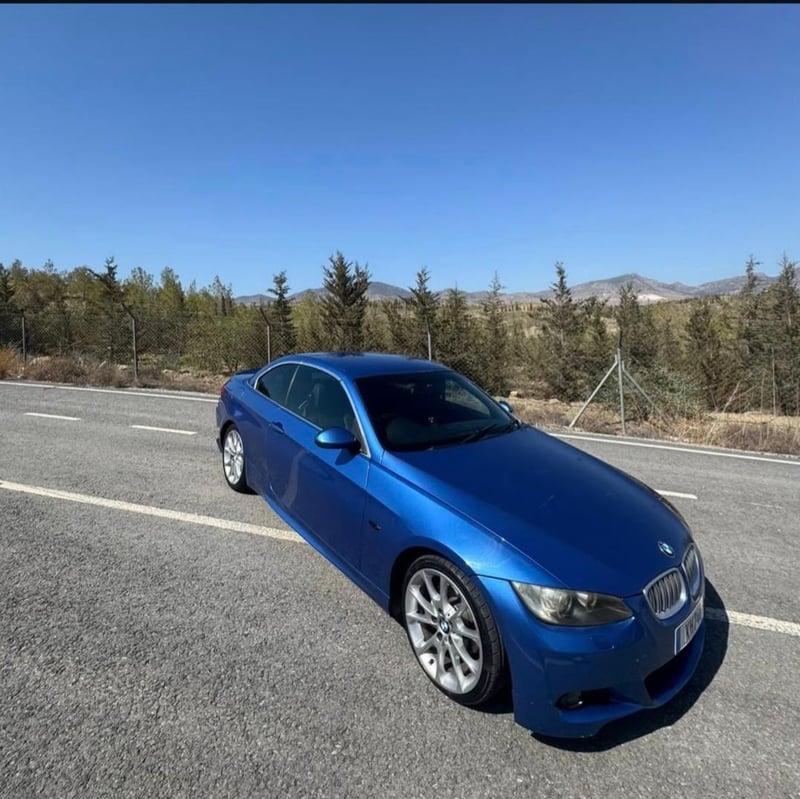 BMW 320i — 6