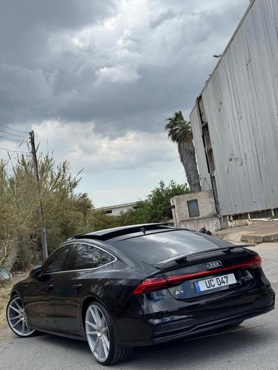 Audi A7 — 4