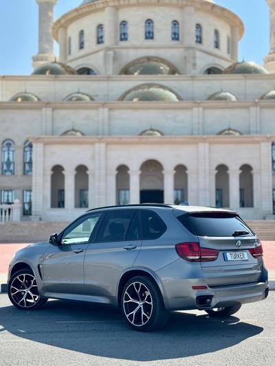 BMW X5 — 4