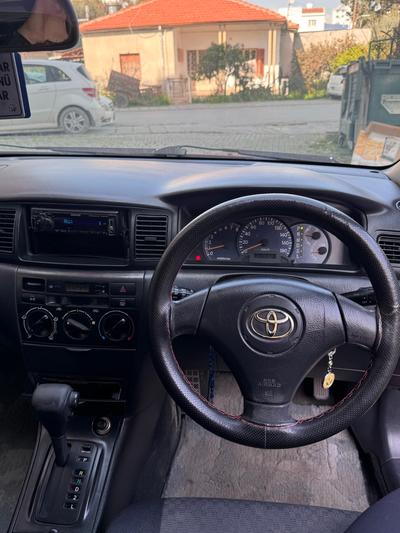 Toyota Runx — 8