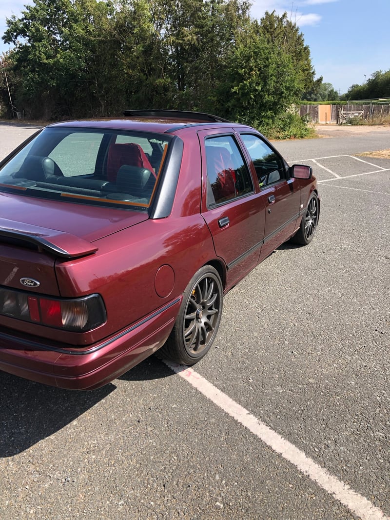 Ford Sierra — 8