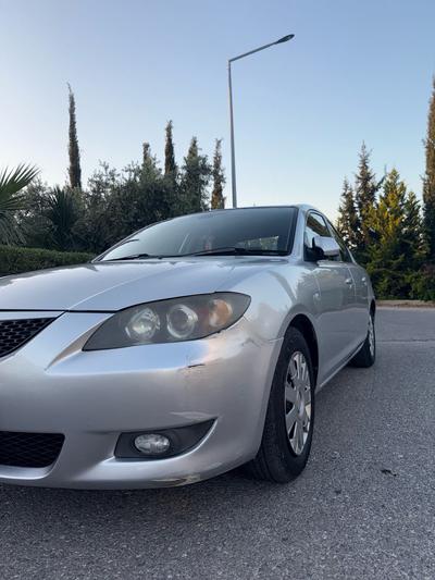 Mazda Axela — 2