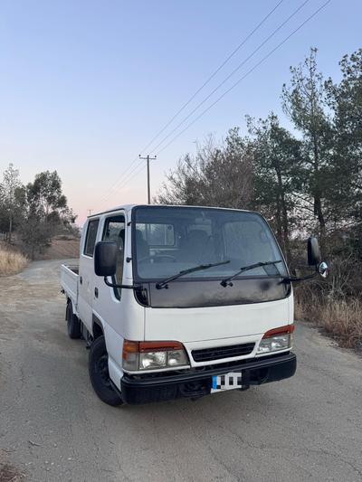 Isuzu Elf — 2