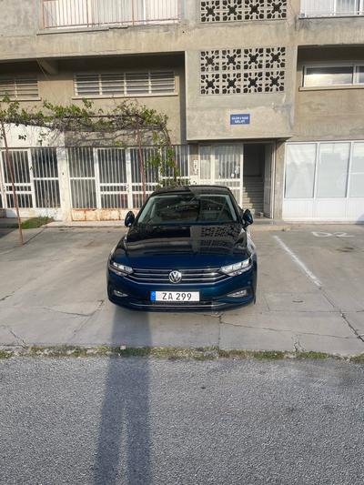 Volkswagen Passat — 5