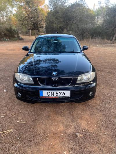 BMW 120i — 1
