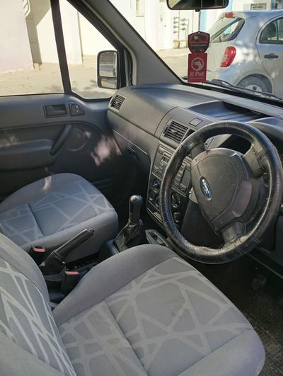 Ford Tourneo Connect — 2
