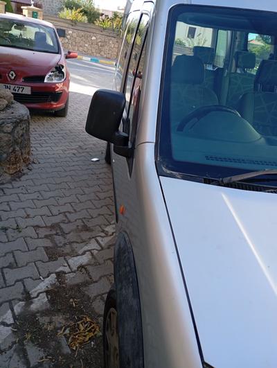 Ford Tourneo Connect — 6