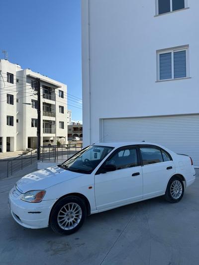 Honda Civic — 4