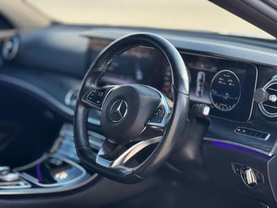 Mercedes-Benz E 220d — 4