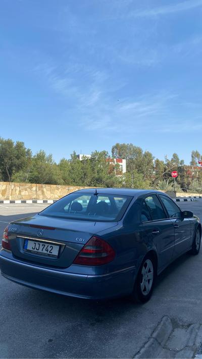 Mercedes-Benz E 270 — 3